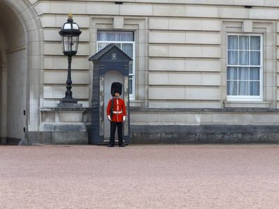 guard.jpg