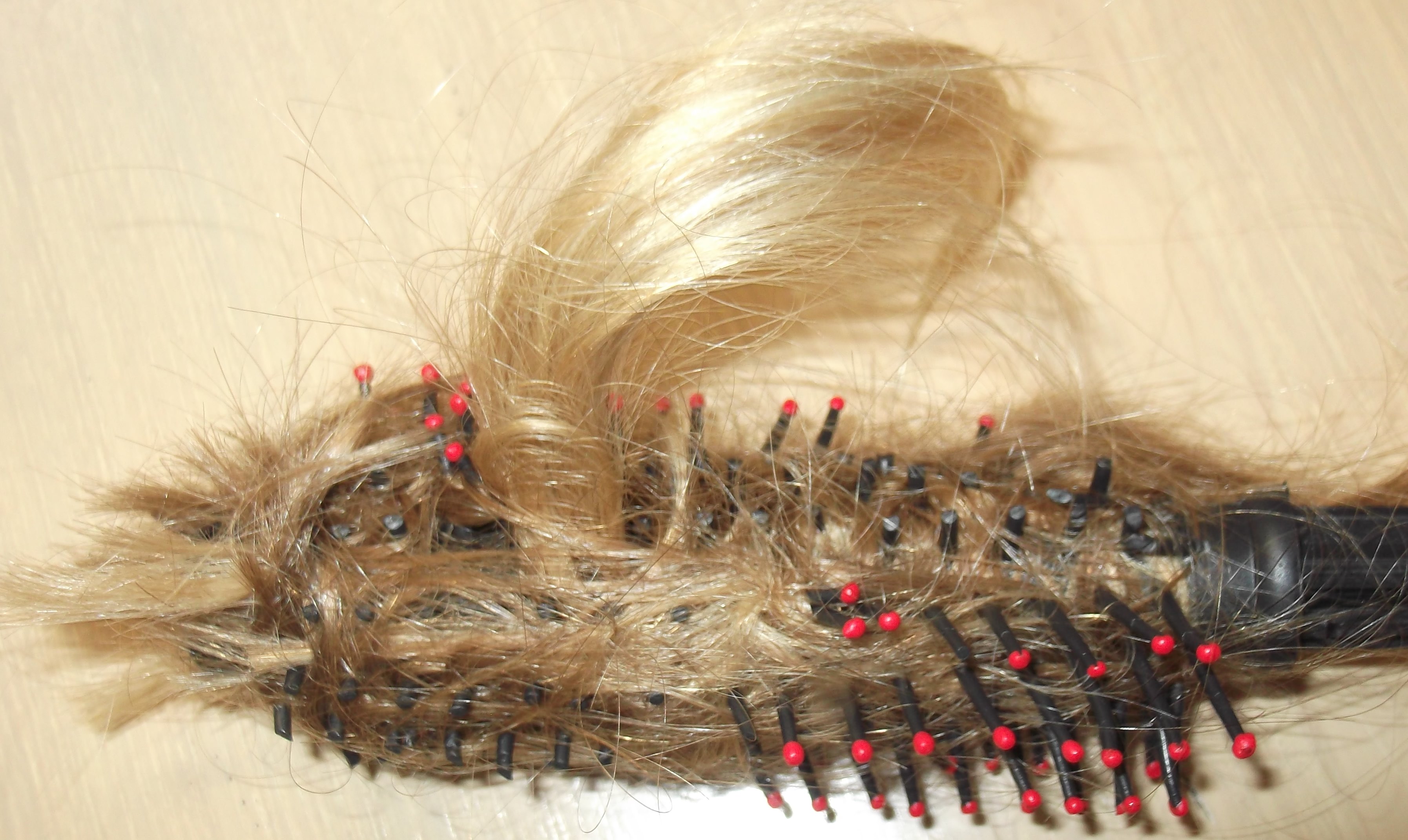 HELP-Tangled Hair in brush !!! - The eBay Community