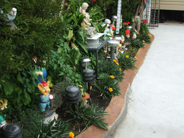 BonzasHouse02.jpg