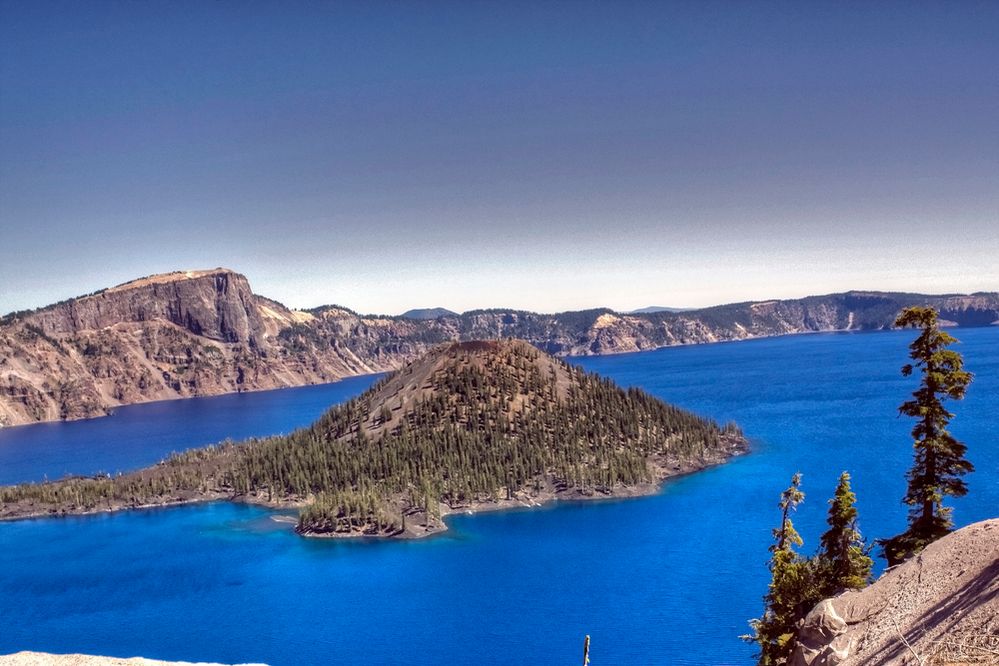 craterlake111.jpg