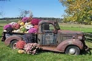 truck load of flowersthI4B0Q1GS.jpg